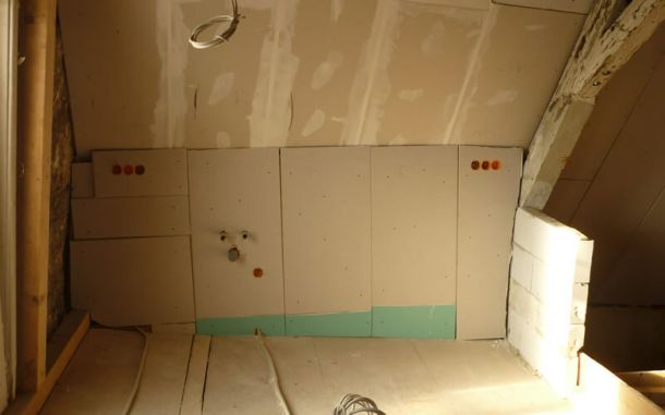 Trockenbauarbeiten im Badezimmer